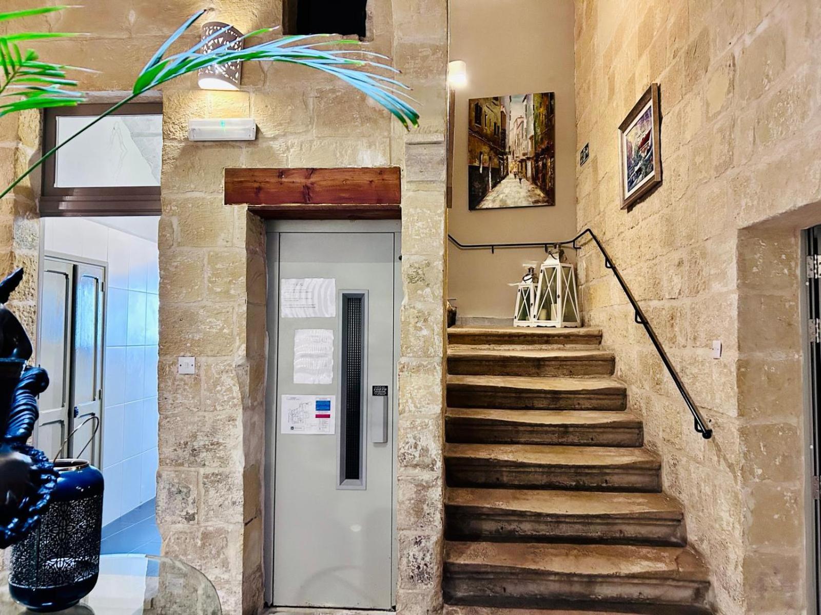 Casa Birmula Boutique Hotel Cospicua Bagian luar foto